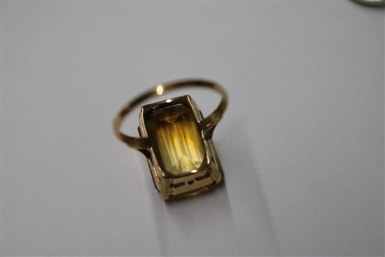 Two 9ct gold and gem set rings.